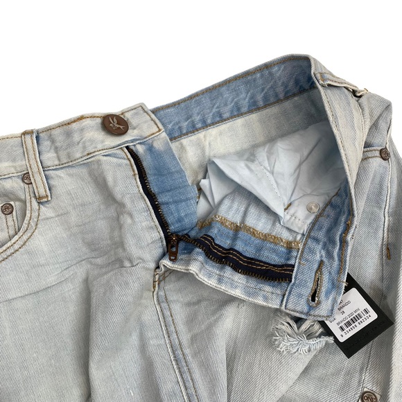 ONE TEASPOON Brando 2020 Light Wash Distressed Denim Mini Skirt - Picture 5 of 10